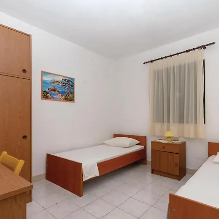 Stunning Apartment In Blato With House Sea View Prizba