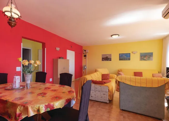 Korcula-prizba Croatia *